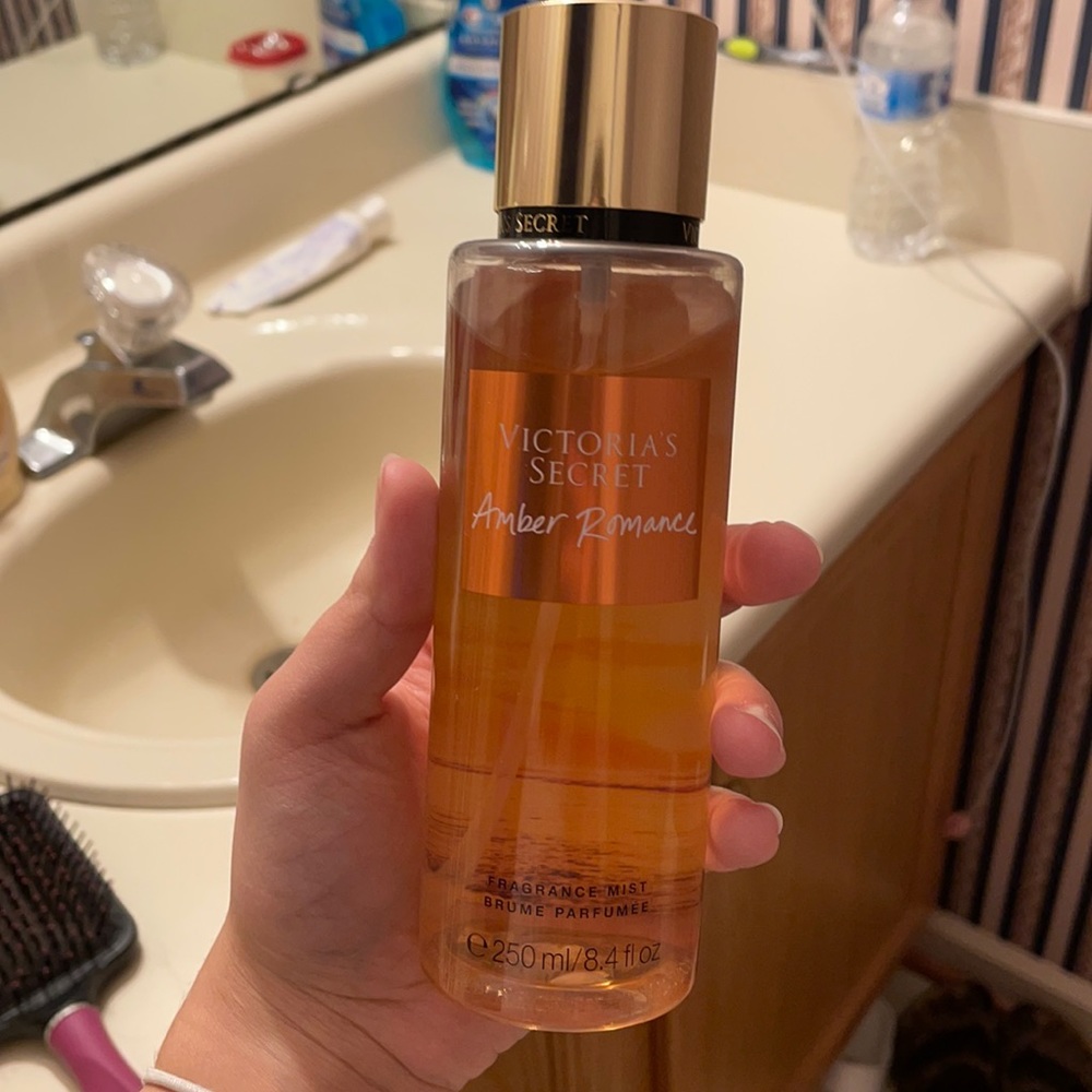 Victoria Secret Purfume